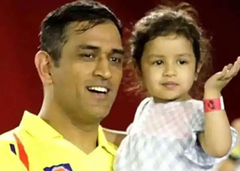 શરમજનક: IPLમાં Dhoniના પ્રદર્શનથી નારાજગી, પુત્રી સાથે રેપની આપી ધમકી