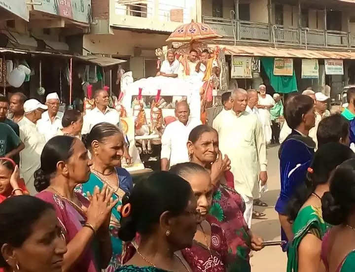 ચાણસ્મા: રામજી મંદિરના શતાબ્દી મહોત્સવમાં મોટી સંખ્યામાં લોકો ઉમટયા