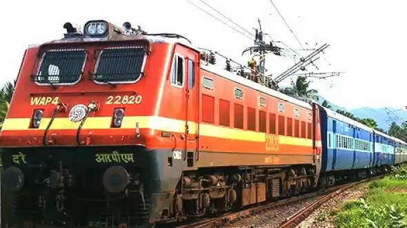 કોરોનાઃ 1 જૂનથી દેશભરમાં ટ્રેનો ચાલુ થશે, ગુજરાતને આ 10 ટ્રેન મળી