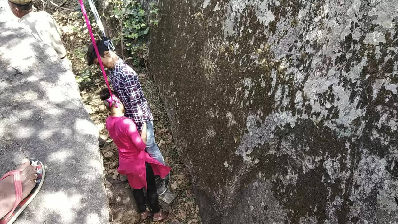 माउंट आबू: फांसी के फंदे से झूल कर युवक और युवती ने की अपनी जीवन लीला समाप्त
