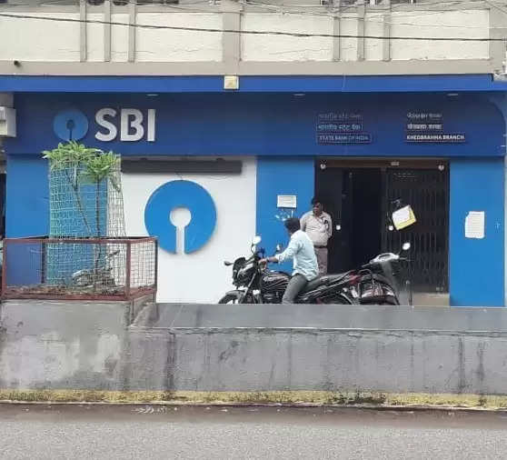 સાવધાનીઃ SBIએ ATMમાંથી રૂપિયા ઉપાડવાનો આ નિયમ બદલ્યો
