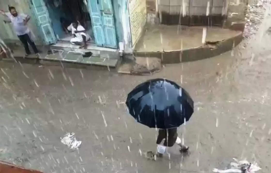 બ્રેકિંગ@ગુજરાત: રાજ્યમાં ચોમાસાને લઇ સૌથી મોટા સમાચાર, 8 દિવસ સુધી વરસાદ નહી પડે ?