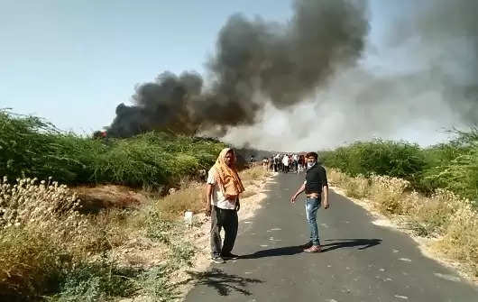 દોડધામ@હારીજ: ગરમીને કારણે ભયંકર આગ, વૃક્ષો ભસ્મીભૂત થતાં ચકચાર