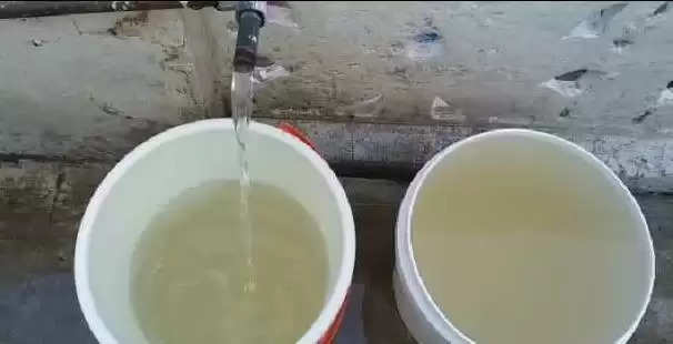ગંભીર@અંબાજી: યાત્રાધામના ગ્રામજનો પરેશાન, પિવાનું પાણી મળે છે ગંદુ