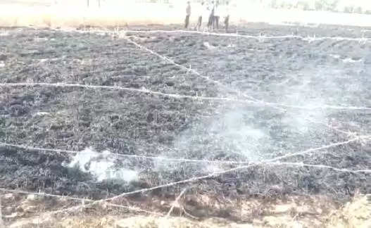 કાંકરેજ: ખોડા ગામે ખેતરમાં આગ લાગતા ઘંઉ બળીને ભસ્મિભૂત