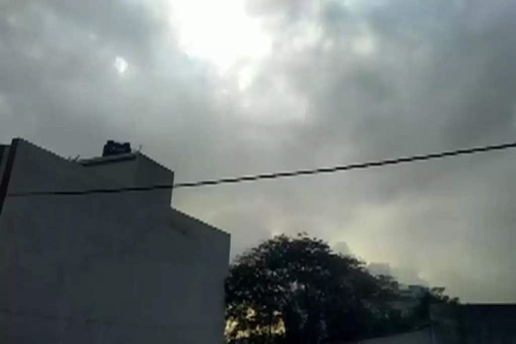 વાતાવરણ@ઉત્તર ગુજરાતઃ કમોસમી વરસાદની આગાહી વચ્ચે કાળાડિબાંગ વાદળો