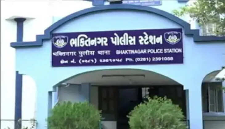 ગુનો@રાજકોટ: પોલીસે ગાંજાનું વેચાણ કરતા 3 શખ્સોને ઝડપી પાડી ધોરણસરની કાર્યવાહી હાથ ધરી