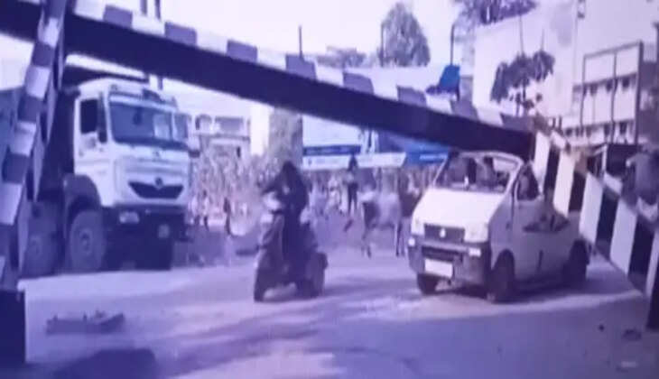 ઘટના@સાબરકાંઠા: પ્રાંતિજ રેલવે સ્ટેશન વિસ્તારમાં અંડર બ્રિજમાં લોખંડનો ભારેખમ વજન ધરાવતો ગડર કાર પર પડ્યો