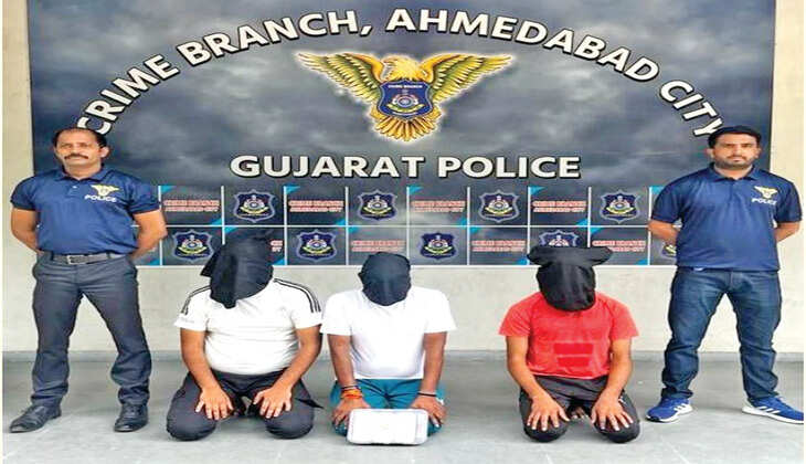 ગુનો@અમદાવાદ: આંગડિયા પેઢીના કર્મીને ફાયરિંગથી લૂંટવામાં દિલ્હીના લુંટારા હોવાનો ઘટસ્ફોટ, ત્રિપુટી ઝડપાઇ