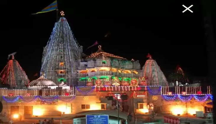 ઉત્સવ@દ્વારકા: શ્રીકૃષ્ણના 5251મા જન્મોત્સવને કારણે મંદિરને કલાત્મક લાઈટીંગથી સુશોભિત કરાયું