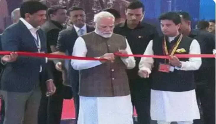 રિપોર્ટ@દેશ: વડાપ્રધાન નરેન્દ્ર મોદીએ ઈન્ડિયા મોબાઈલ કોંગ્રેસની આઠમી એડિશનનું ઉદ્ઘાટન કર્યું