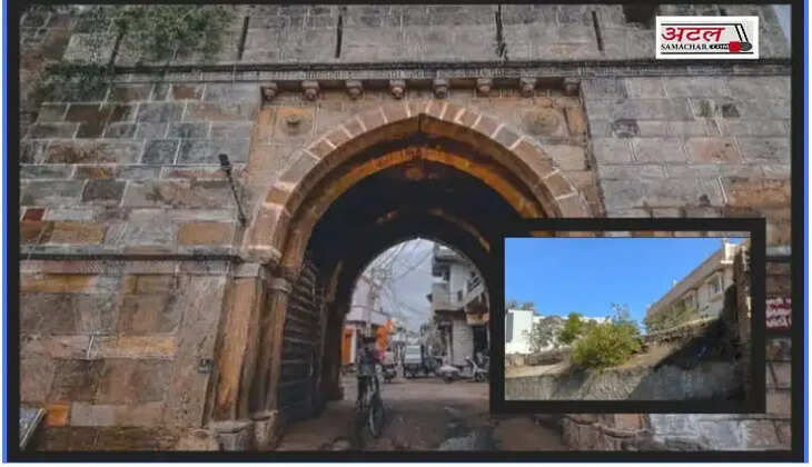 રિપોર્ટ@સુરેન્દ્રનગર: ઐતિહાસિક વઢવાણનો કિલ્લો અતિ જર્જરિત હાલતમાં