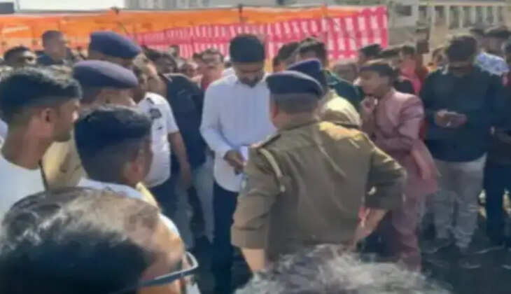 વિવાદ