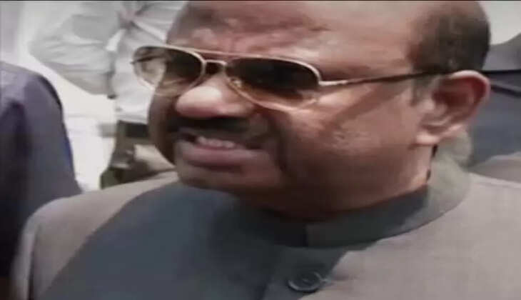 રિપોર્ટ@દેશ: પશ્ચિમ બંગાળના રાજ્યપાલ સીવી આનંદ બોઝ પર મહિલા કર્મચારીએ જાતીય સતામણીનો આરોપ લગાવ્યો 