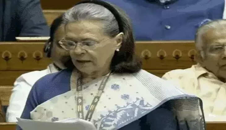 Sonia Gandhi In LokSabha