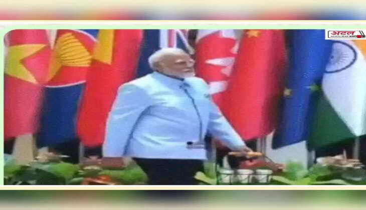 અપડેટ@દેશ: વડાપ્રધાન નરેન્દ્ર મોદીને ચાવાળા તરીકે દર્શાવતો કોંગ્રેસના નેતાઓએ એક AI વીડિયો બનાવ્યો