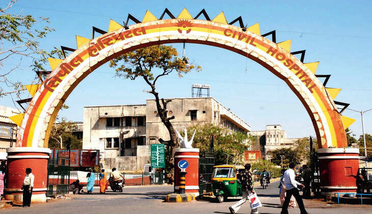 દોડધામ@અમદાવાદ: ટોઇલેટમાં ગયા પછી ચકમો આપી કાચા કામનો કેદી હાથકડી સાથે ફરાર થયો