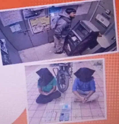 રિપોર્ટ@રાજકોટ: ATMમાં નવી  તરકીબથી નાણા કાઢતા ચોર પોલીસની સંકજામાં 