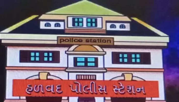 ગુનો@હળવદ: સગીરાના ઘરમાં ઘુસી ઇસમેં બળજબરીપૂર્વક શરીર સંબંધ બાંધ્યો અને બદનામ કરવાની ધમકી આપી