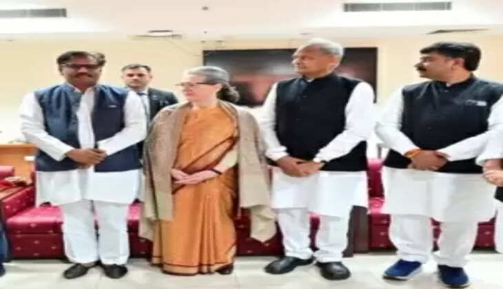 સોનિયા ગાંધી