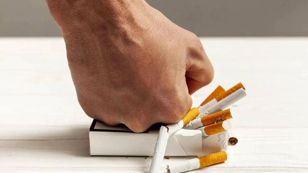 આરોગ્ય@શરીર: ધૂમ્રપાન કરનારા માટે 5 ટેસ્ટ ખૂબ જરૂરી, ભવિષ્યમાં બચી શકાય મોટી બિમારીઓથી🙏