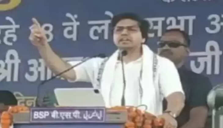 આકાશ આનંદ