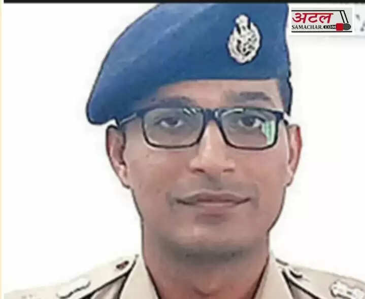 રિપોર્ટ@ગુજરાત: IPS અધિકારી રવીન્દ્ર પટેલના ઘરે SEBIના દરોડા