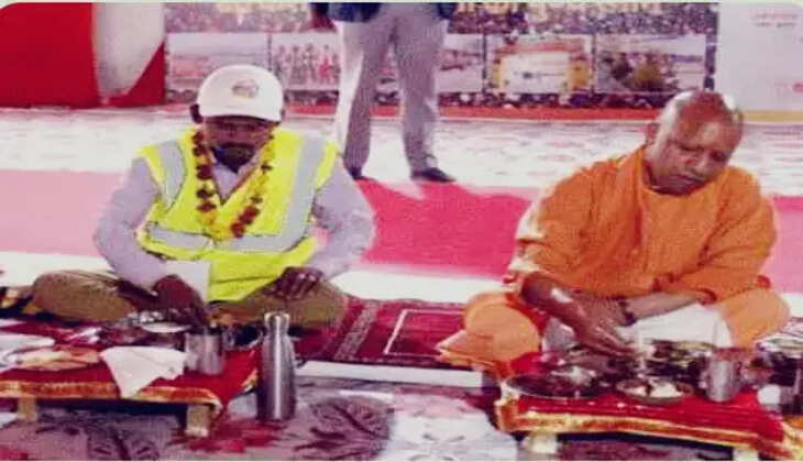 રિપોર્ટ@પ્રયાગરાજ: સીએમ યોગીએ સફાઈકર્મીઓ સાથે ભોજન કર્યુ, જાણો વધુ વિગતે 