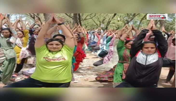 વિરોધ@ગાંધીનગર: વ્યાયામ શિક્ષકોએ સરકારની ખેલ સહાયક યોજનાનો વિરોધ કરવા આંદોલન શરૂ કર્યું