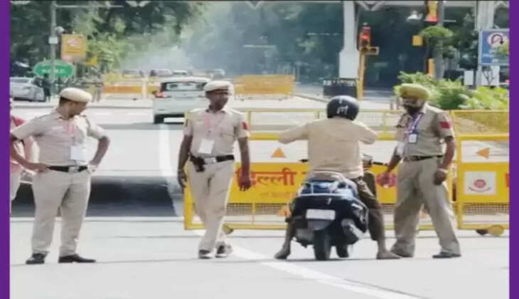 અપડેટ@દેશ: રાજધાની દિલ્હીના કનોટ પ્લેસમાંથી એક બિનવારસી બેગ મળી આવતા વિસ્તારમાં અફરાતફરીનો માહોલ સર્જાયો