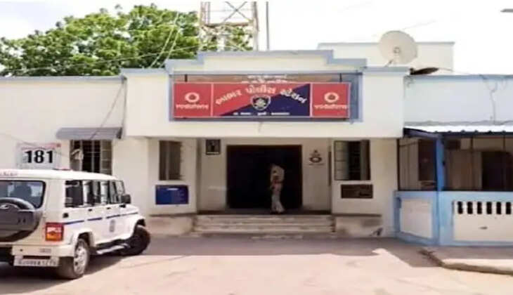 બનાવ@બનાસકાંઠા: ભાભર વિસ્તારમાં એક જમાઈએ સાસુના પ્રેમીની હત્યા કરી દેવાની ઘટના પ્રકાશમાં આવી