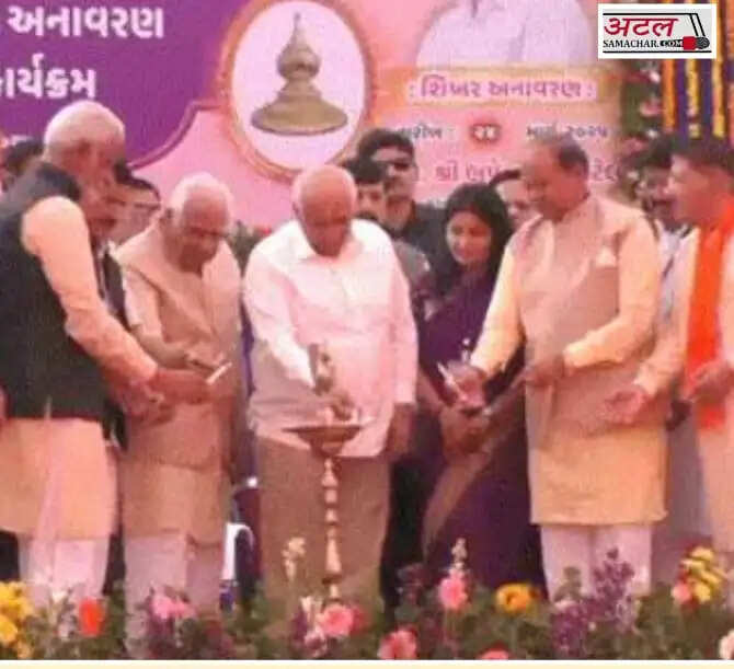 રિપોર્ટ@મહેસાણા: CMએ 1400 ગ્રામ સોનાથી બનેલા શિખરનું લોકાર્પણ કર્યું