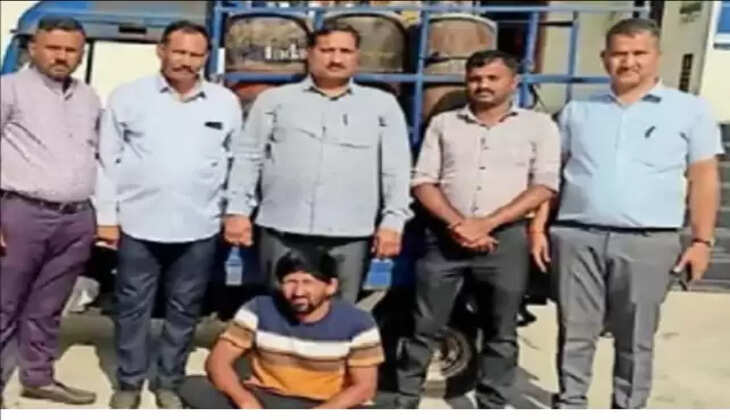 અટલ સમાચાર ડોટ કોમ, ડેસ્ક