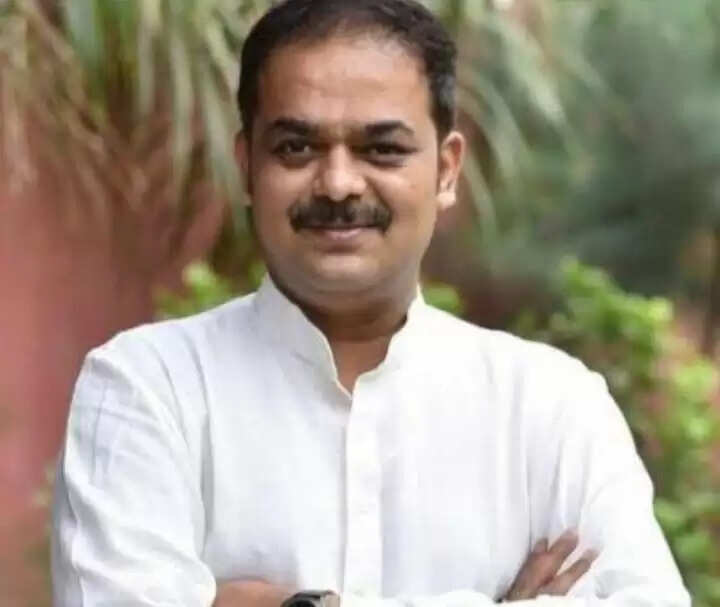 અપડેટ@વડોદરા: લોકસભાની ચૂંટણી લડનારા પ્રશાંત પટેલે કોંગ્રેસમાં રાજીનામું આપતા,મોટો ઝટકો મળ્યો