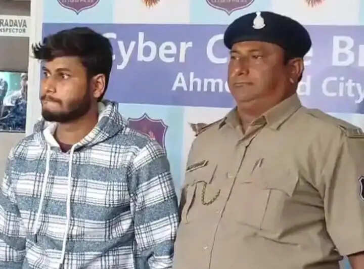 અટલ સમાચાર ડોટ કોમ, ડેસ્ક 