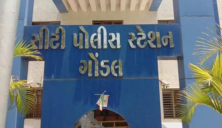 ઘટના@ગોંડલ: પૂર્વ પતિ સહિતનાઓએ પત્નીના ઘરે જઈને તોડફોડ કરી, જાણો વધુ વિગતે