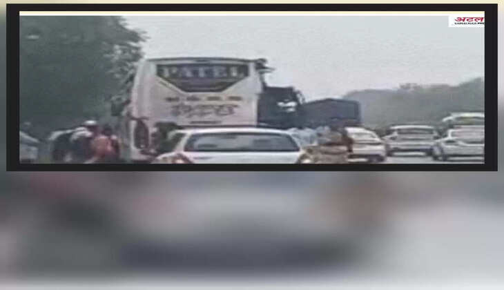 દુર્ઘટના@ગુજરાત: એકસપ્રેસ હાઇવે પર ટ્રિપલ અકસ્માત, 3 લોકોના મોત, 15થી વધારે લોકો ઈજાગ્રસ્ત