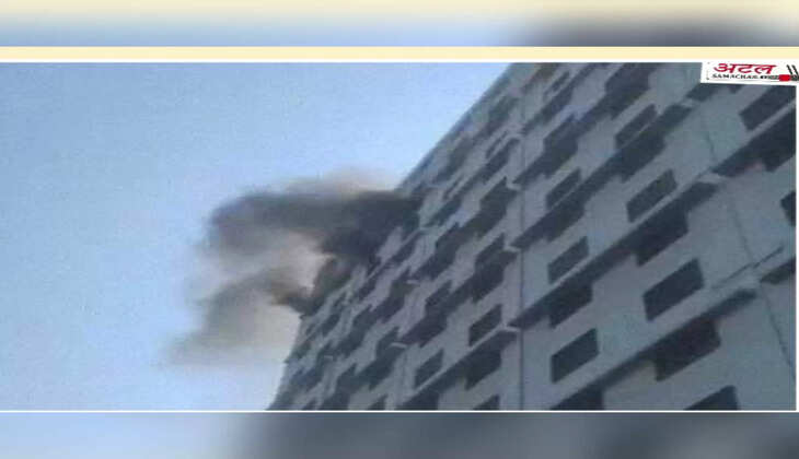 દુર્ઘટના@સુરત: ટેકસટાઇલ માર્કેટમાં 12મા માળે આગ, કરોડોના નુકસાનની આશંકા